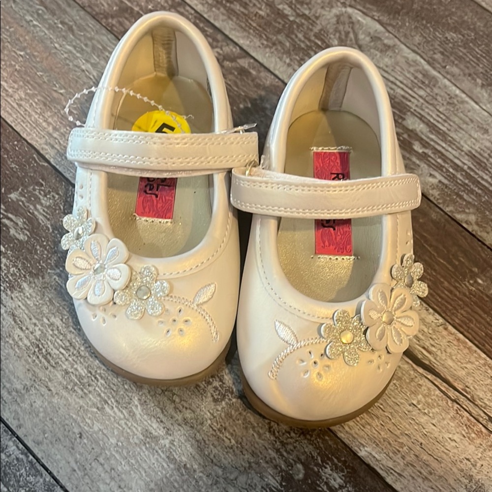 Rachel Shoes White Floral Kids Dress Shoes